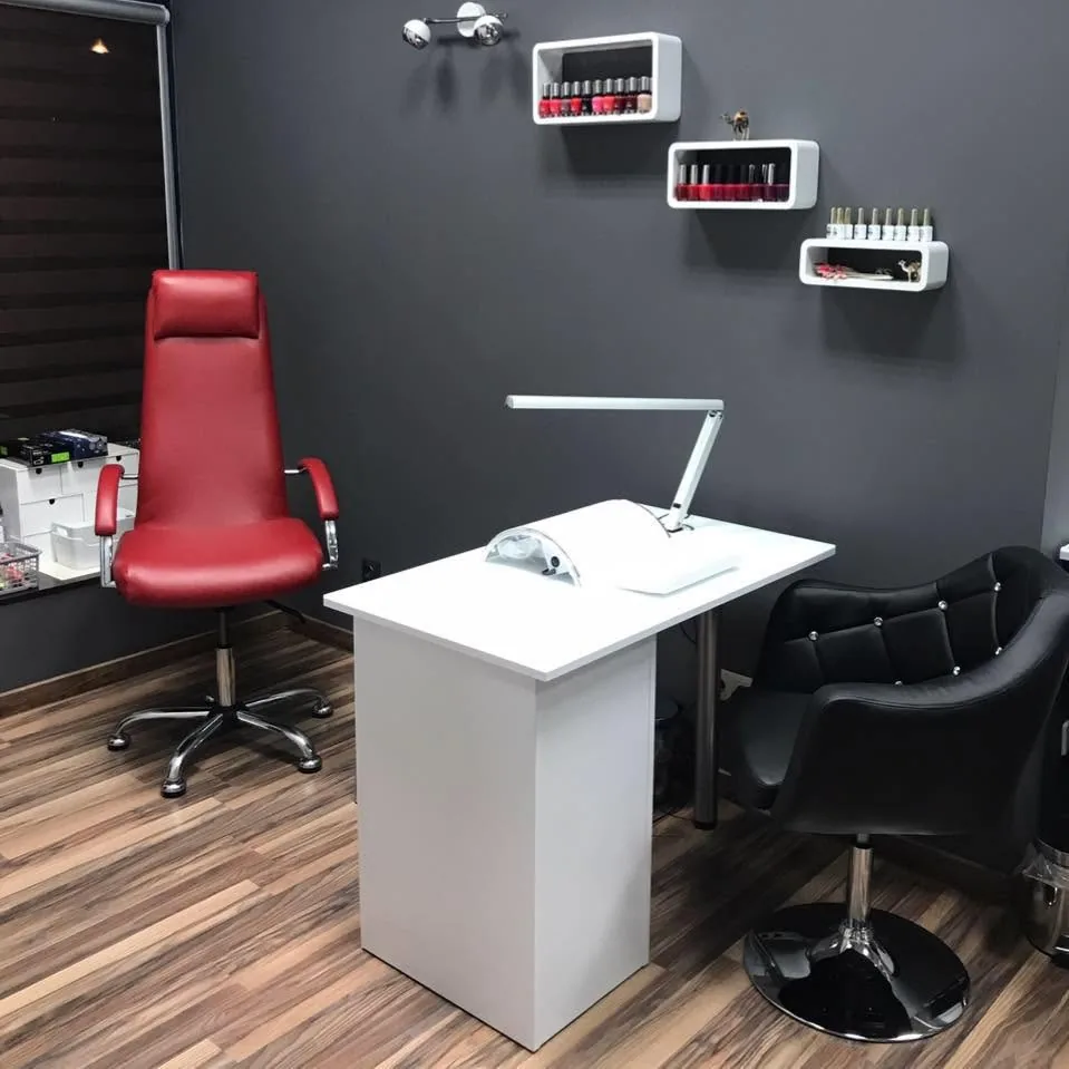 Stanowisko manicure w B&G Studio